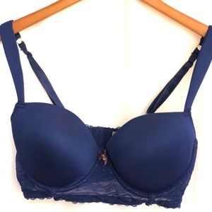 Daisy Fuentes - Wire Bra